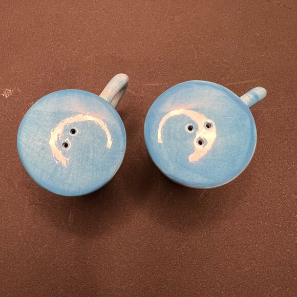 Puerto Rico Ceramic Cup Salt & Pepper Shaker Set Tropical Beach Scene Design - Picture 5 of 12